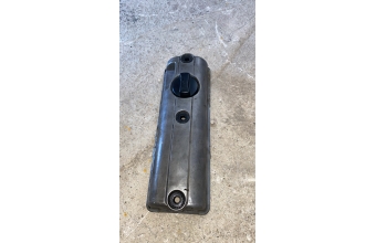 0301034750 Volkswagen: Polo, Golf, Caddy, Gol 1.0, 1.4 AEE ve AT motor kodlu 8V (8 supaplı) benzinli motor külbütör (supap) kapağı