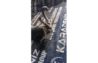 050115417 Audi A4 Yağ filtre kütüğü