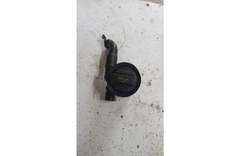 06A103485H Audi: A3 (2001-2003 arası modeller), A4, A6, A8 motor yağı üst doldurma kapağı