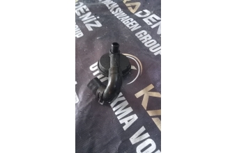 074129101MHO Volkswagen T4 (2.4 ve 2.5 TDI Külbütör Kapağı Basınç Regülatör Valfidir (Krank Mili / Karter Havalandırma Valfi)