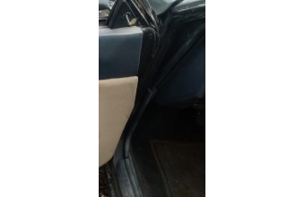 1986 model mazda 626 1.6 benzinli çıkma sol ön kapı menteşe