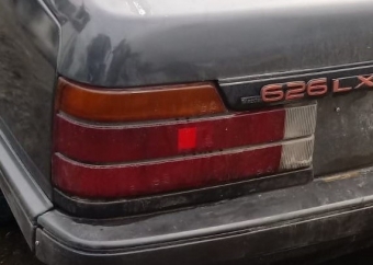 1986 model mazda 626 1.6 benzinli çıkma sol stop lambası