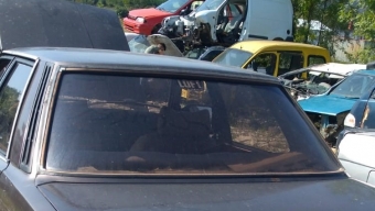 1988 ford taunus çıkma arka cam.