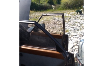1988 ford taunus çıkma sağ ön dolu kapı.