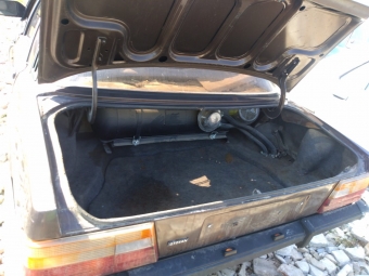 1988 ford taunus sökme bagaj döşemesi.