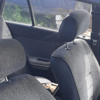1988 model mazda 323 1.6 çıkma ön takım koltuk başlığı