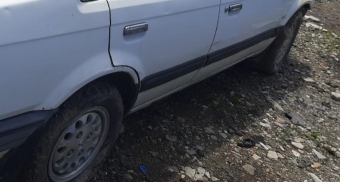 1988 model mazda 323 1.6 çıkma sağ takım jant lastik