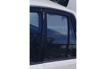 1988 model mazda 323 1.6 çıkma sol arka kapı camı