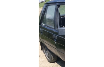 1988 model renault broadway 1.4 karburatörlü çıkma sağ arka kapı