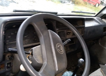 1991 1998 model mazda e2200 2.2 çıkma direksiyon gövde.