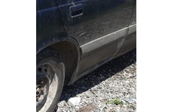 1991 model mazda 929 2.0 çıkma sağ arka kapı bandı