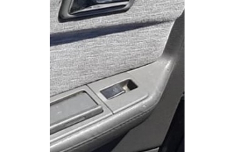 1991 model mazda 929 2.0 çıkma sol arka kapı cam düğmesi