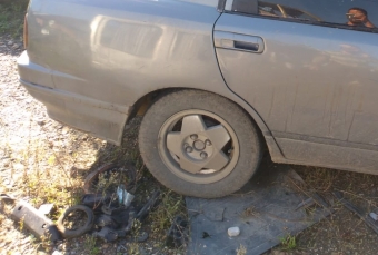 1992 model daihatsu applause 1.6 16 valf çıkma sağ arka çamurluk.