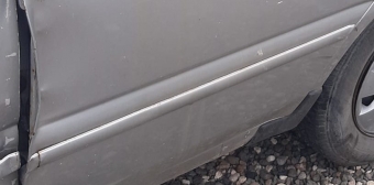 1992 model hyundai excel 1.5 karburatörlü çıkma sol arka kapı bandı