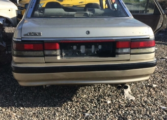 1992 model mazda 626 çıkma arka tampon
