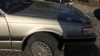 1992 model mazda 626 çıkma sağ ön çamurluk