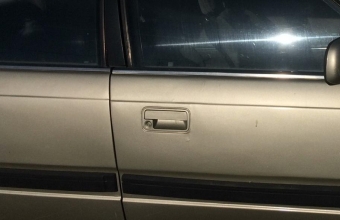 1992 model mazda 626 çıkma sağ ön kapı kolu