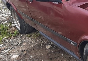 1992 model tofaş doğan çıkma sağ takım kapı bandı
