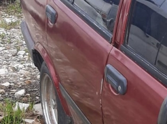 1992 model tofaş doğan çıkma sağ takım kapı kolu