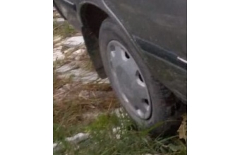 1992 model toyota corona 2.0 çıkma sağ arka jant lastik.