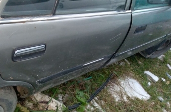 1992 model toyota corona 2.0 çıkma sağ marşbiyel