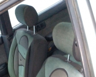 1992 model toyota corona 2.0 çıkma takım koltuk başlığı.