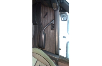 1992 model toyota corona 2.0 sökme sağ ön kapı döşemesi.