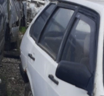1993 model lada samara 1.5 karburatörlü çıkma sağ takım kapı camı
