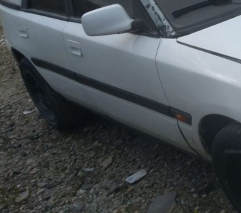 1993 model mazda 323 jb çıkma sağ marşbiyel
