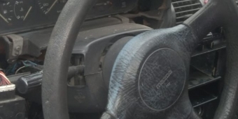 1993 model mazda 323 jb çıkma sinyal silecek kolu