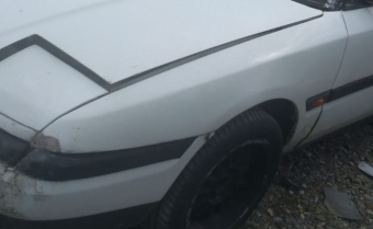 1993 model mazda 323 jb çıkma sol ön çamurluk