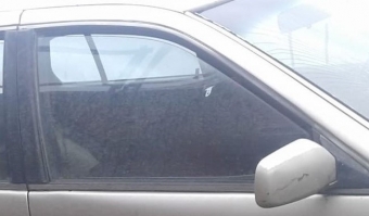 1993 model mitsubishi lancer 1.6 glx çıkma sağ ön kapı camı