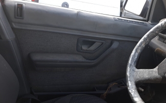 1993 model peugeot 405 sökme sol ön kapı döşemesi