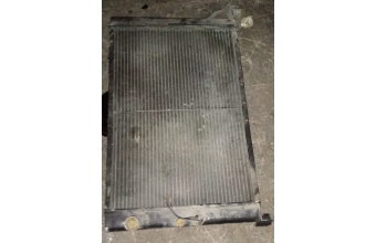 1993 model volvo 460 çıkma su radyatörü