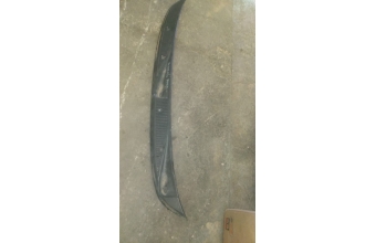 1994 2001 model ford scorpio çıkma cam önü ızgarası