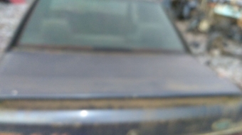 1994 ford sierra 2.0 karbüratörlü çıkma bagaj kapağı