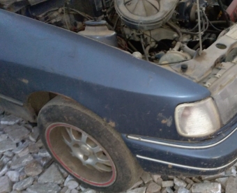 1994 ford sierra 2.0 karbüratörlü çıkma sağ ön çamurluk