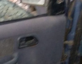 1994 ford sierra 2.0 karbüratörlü çıkma sol ön kapı kolçağı