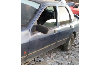 1994 ford sierra 2.0 karbüratörlü çıkma sol takım kapı