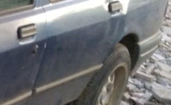 1994 ford sierra 2.0 karbüratörlü çıkma sol takım kapı kolu