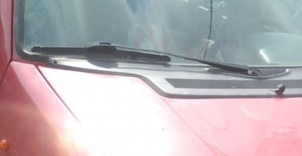 1994 model 60 lık fiat uno çıkma ön cam yağmur silecekleri