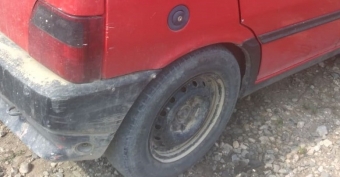 1994 model 60 lık fiat uno çıkma sağ arka jant lastik