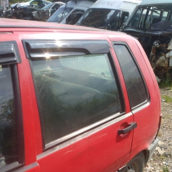 1994 model 60 lık fiat uno çıkma sol arka kapı camı