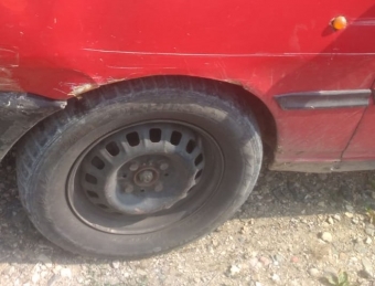 1994 model 60 lık fiat uno çıkma sol ön jant lastik