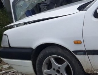 1994 model fiat tempra 2.0 8 valf çıkma sol ön çamurluk.