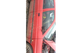 1994 model ford escort 1.6 çıkma sağ ön kapı.