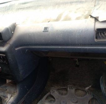 1994 model peugeot 405 gr 1.6 çıkma boş torpido