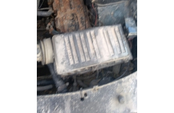 1994 model peugeot 405 gr 1.6 çıkma hava filtre kutusu