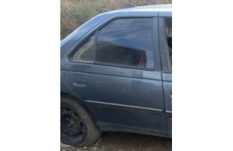 1994 model peugeot 405 gr 1.6 çıkma sağ arka kapı