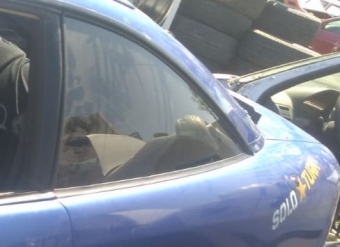 1995 model opel calibra 2.0 çıkma sol arka cam